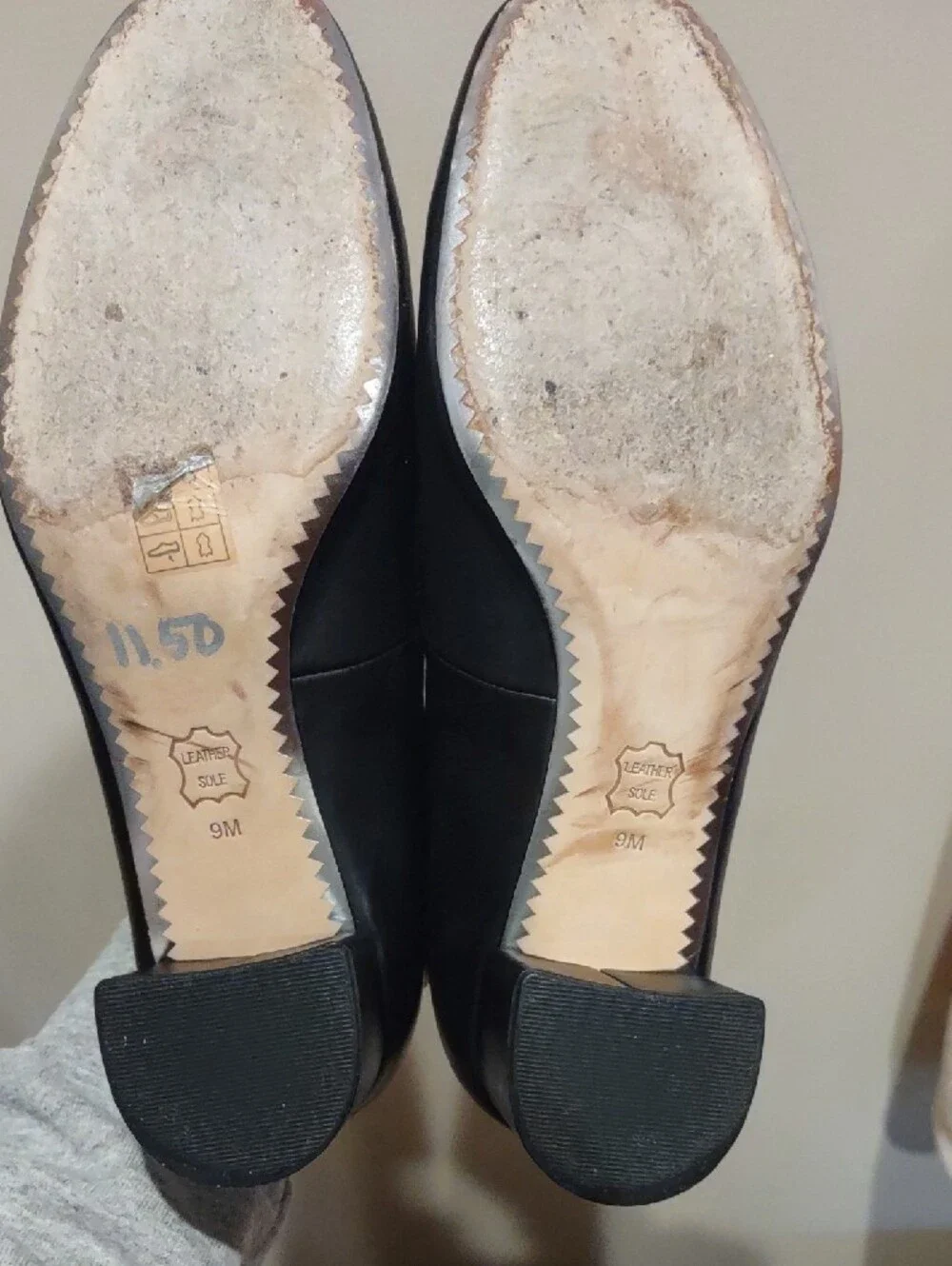 Tory Burch Black Leather Chunky Heel with Crystal Logo Medallion